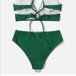 Green bikini - size medium -NEW